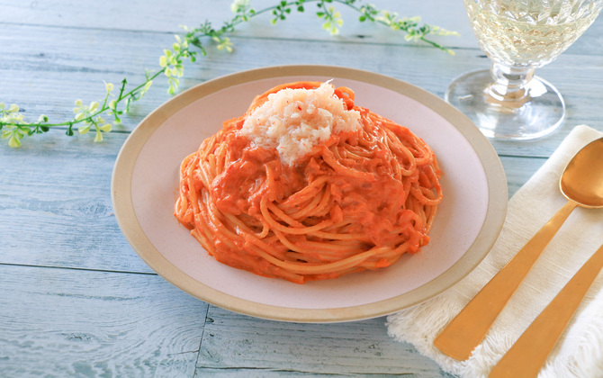 かにトマトクリームパスタ